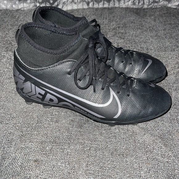 Nike Mercurial Superfly Soccer Cleats kids sz 2 - Picture 2 of 8